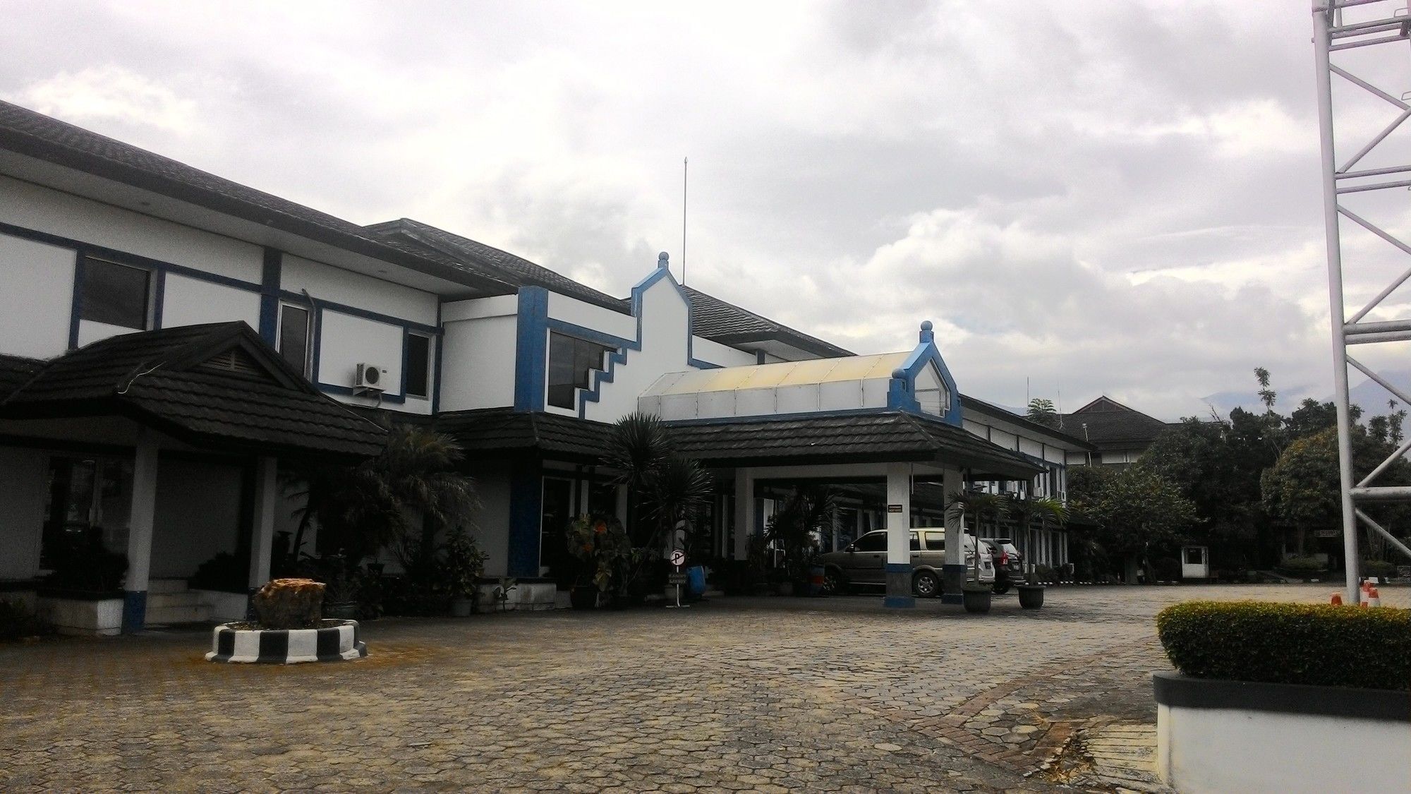 Hotel Parama Puncak Exterior foto